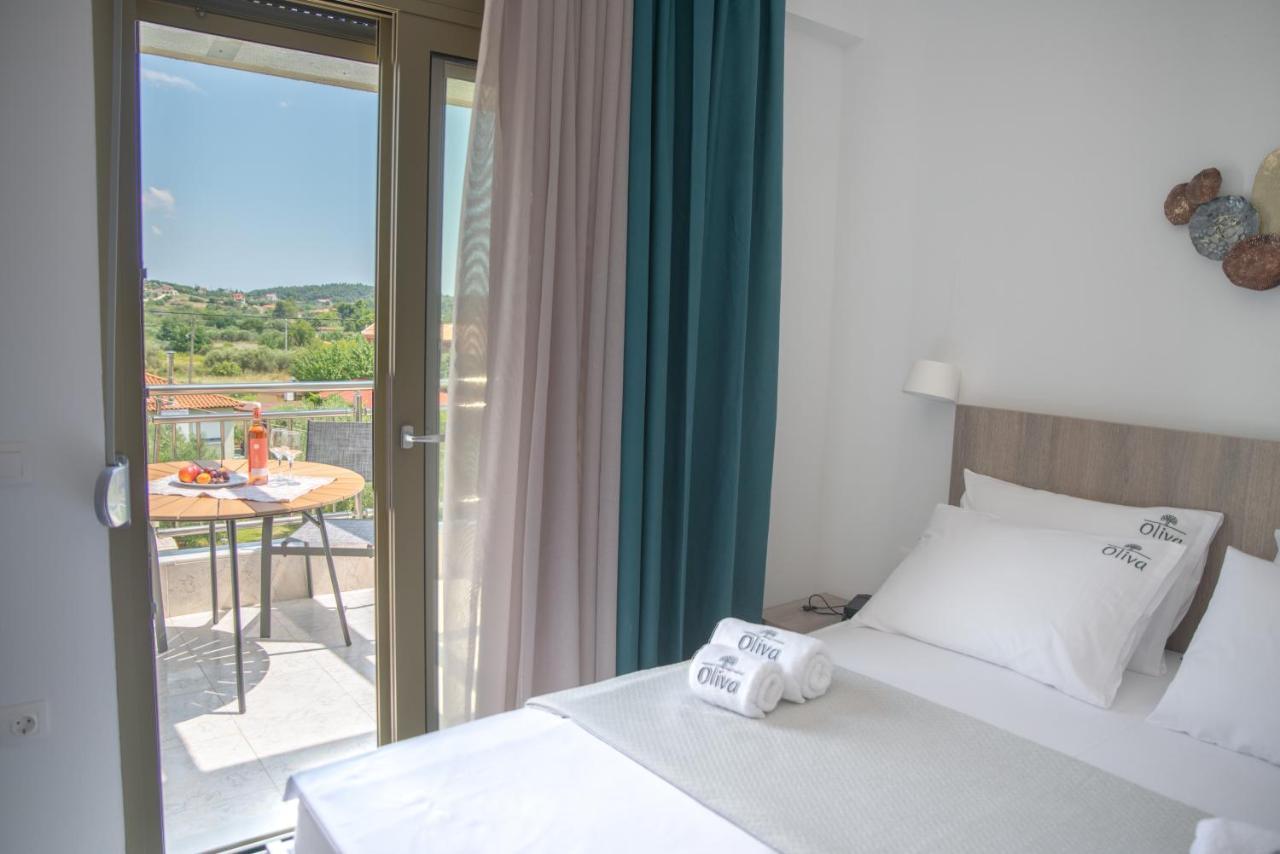 Oliva Suites Nikíti Eksteriør bilde