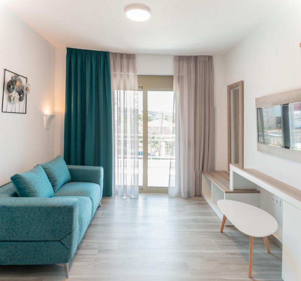 Oliva Suites Nikíti Eksteriør bilde