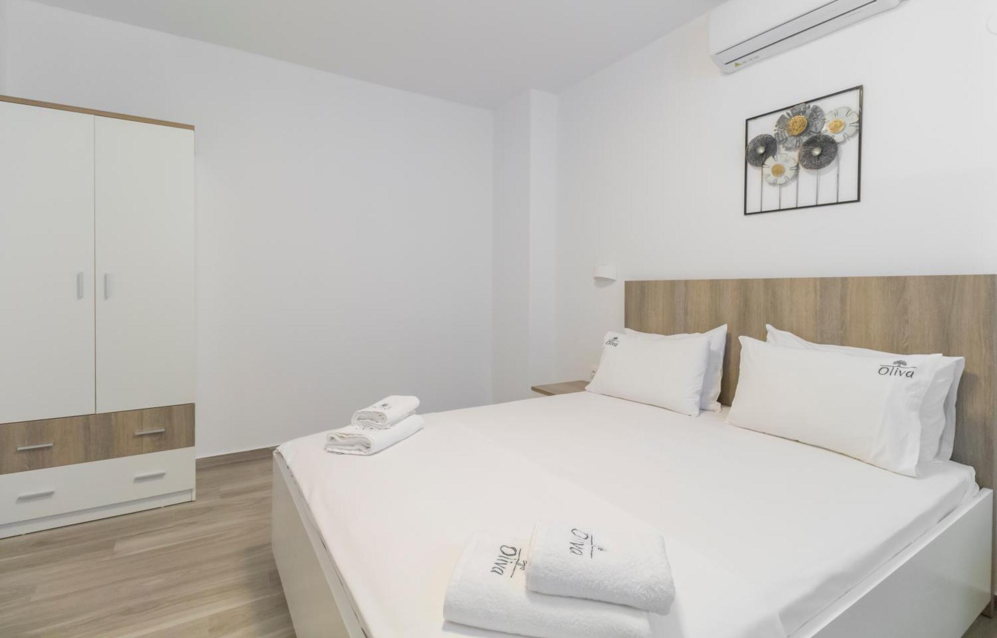 Oliva Suites Nikíti Eksteriør bilde