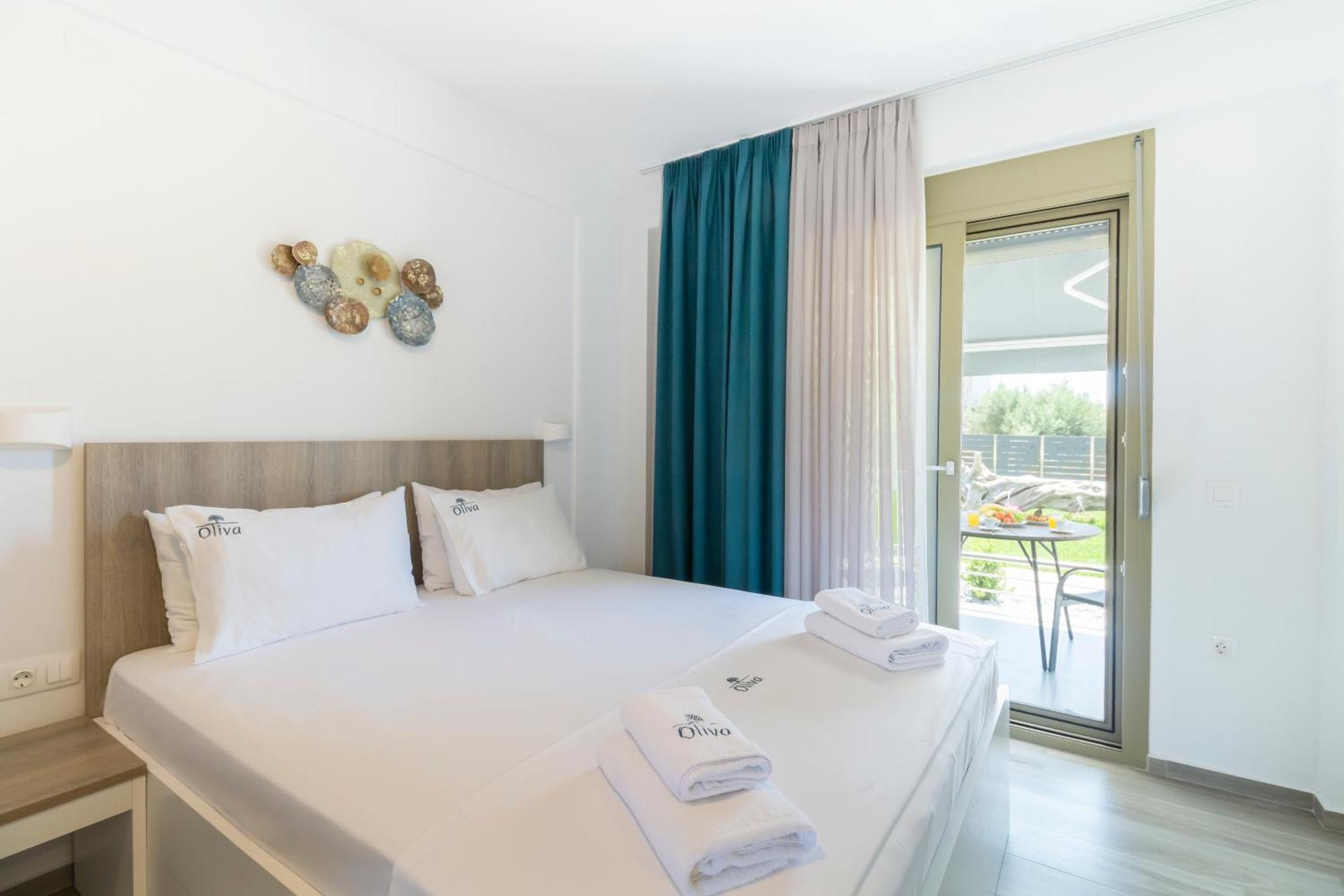 Oliva Suites Nikíti Eksteriør bilde